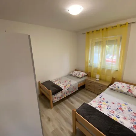 Kraljevic Apartament Vrh (Krk)