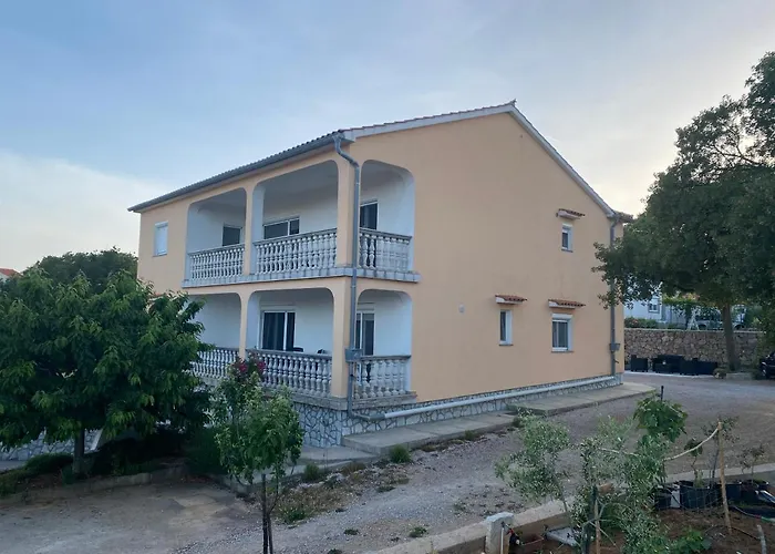 Apartment Kraljevic *