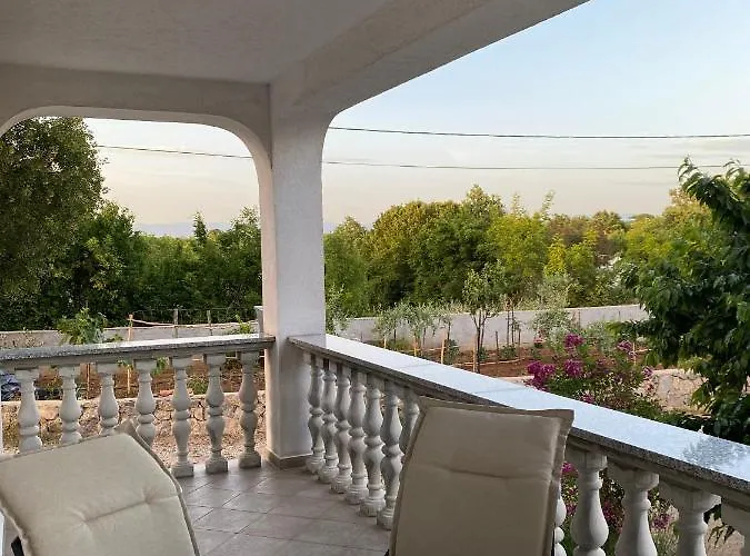 Apartment Kraljevic *